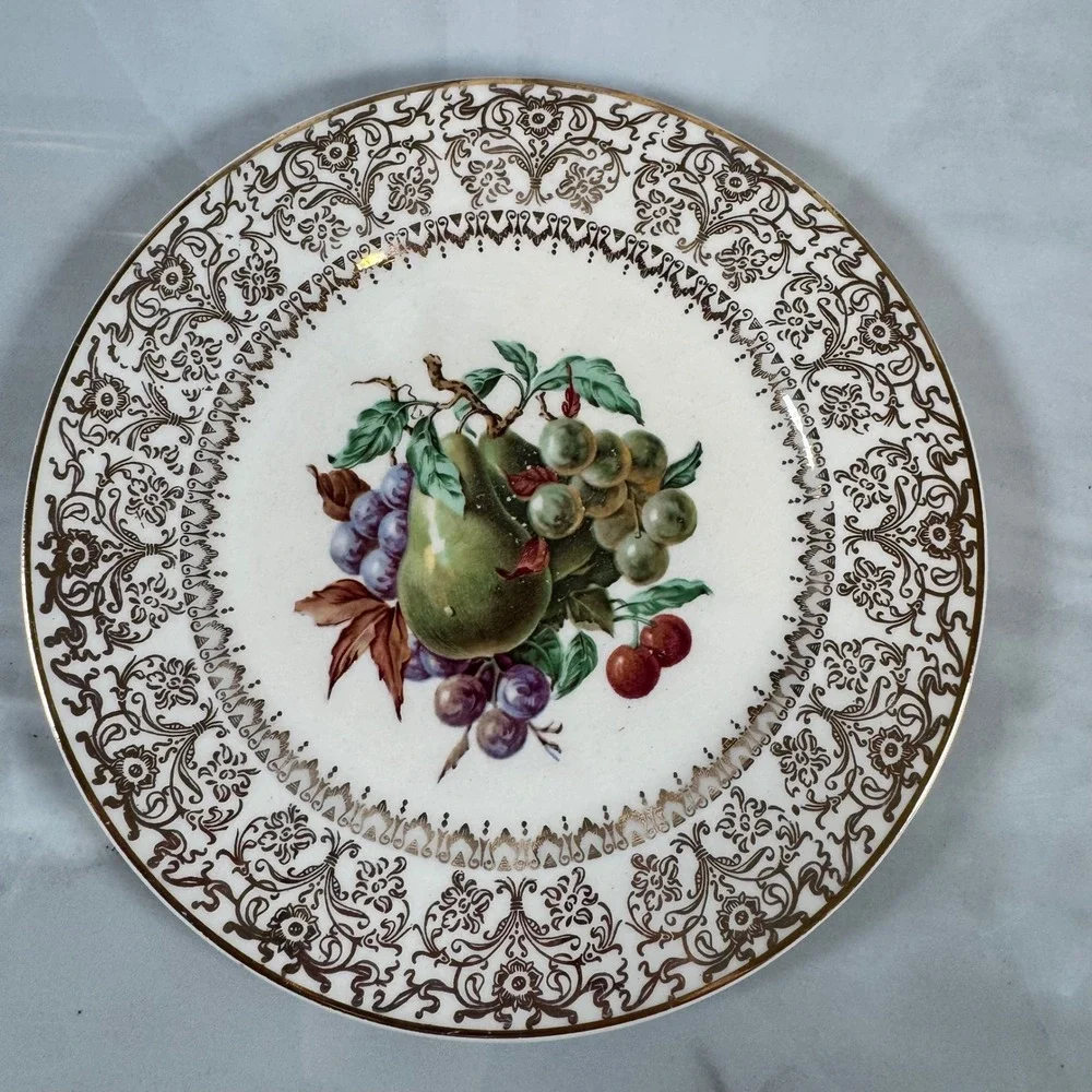 Lot of‎ 6 Salem Ovenproof Salad Plates Fruit Pattern 23K Gold Rims 7.25